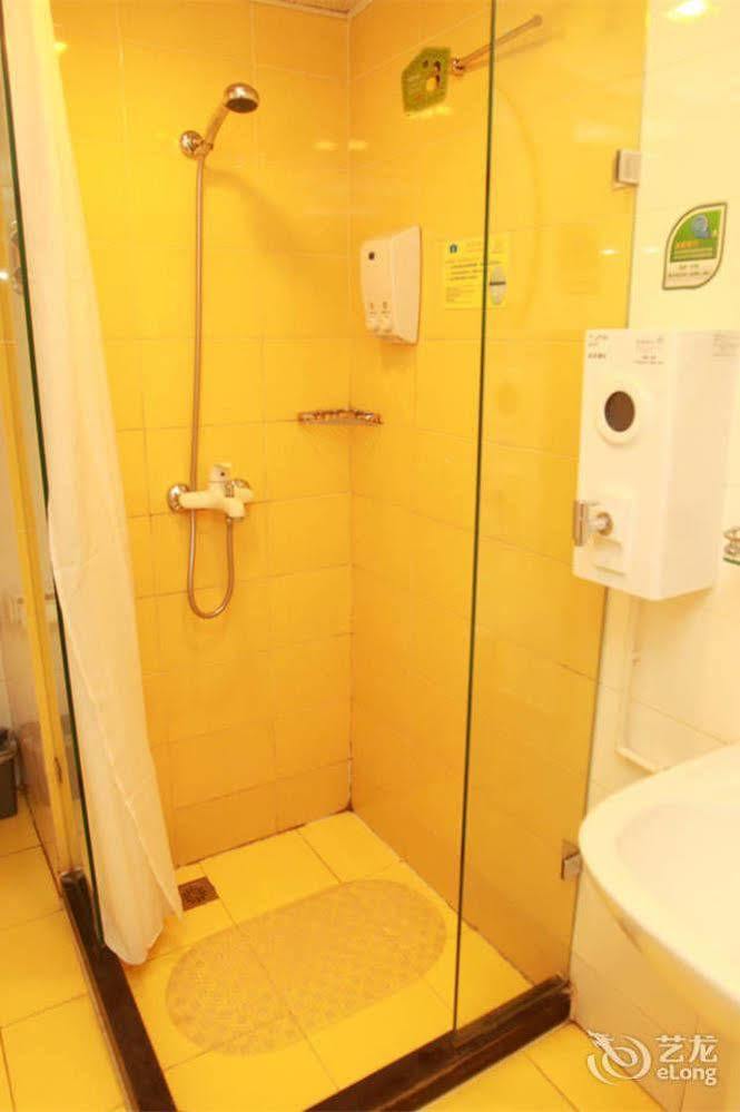 Home Inn Fuqin - Chengdu Bagian luar foto