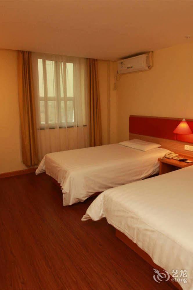 Home Inn Fuqin - Chengdu Bagian luar foto